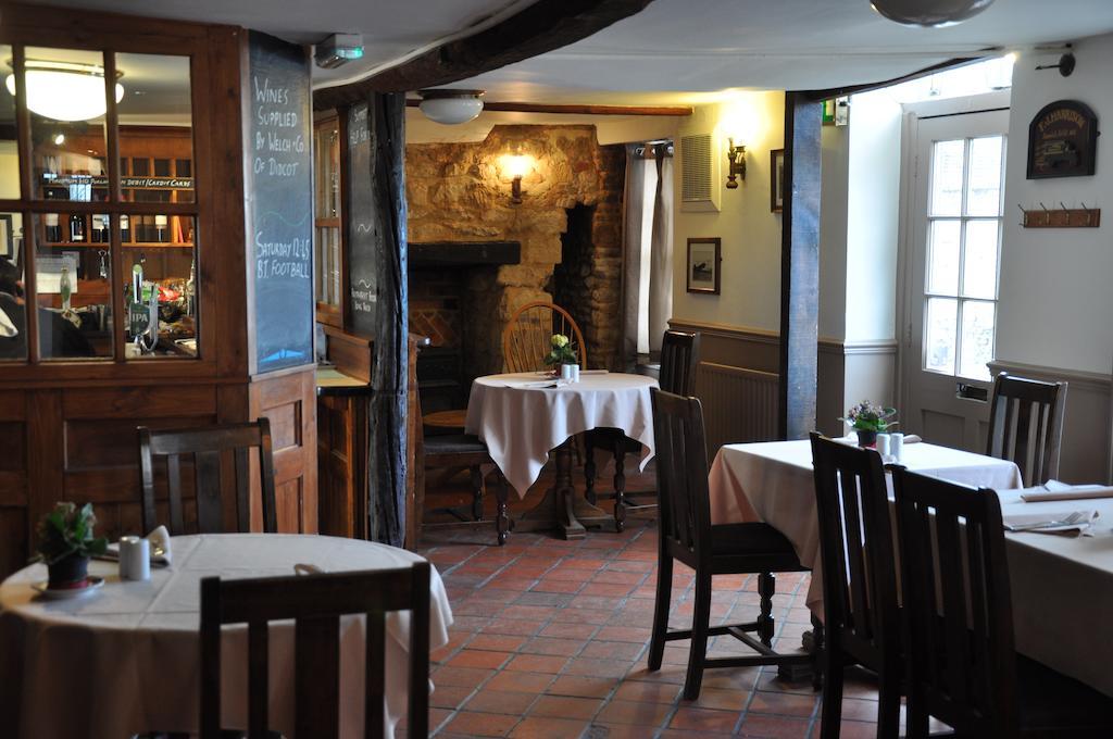 The Crown Inn Benson Esterno foto
